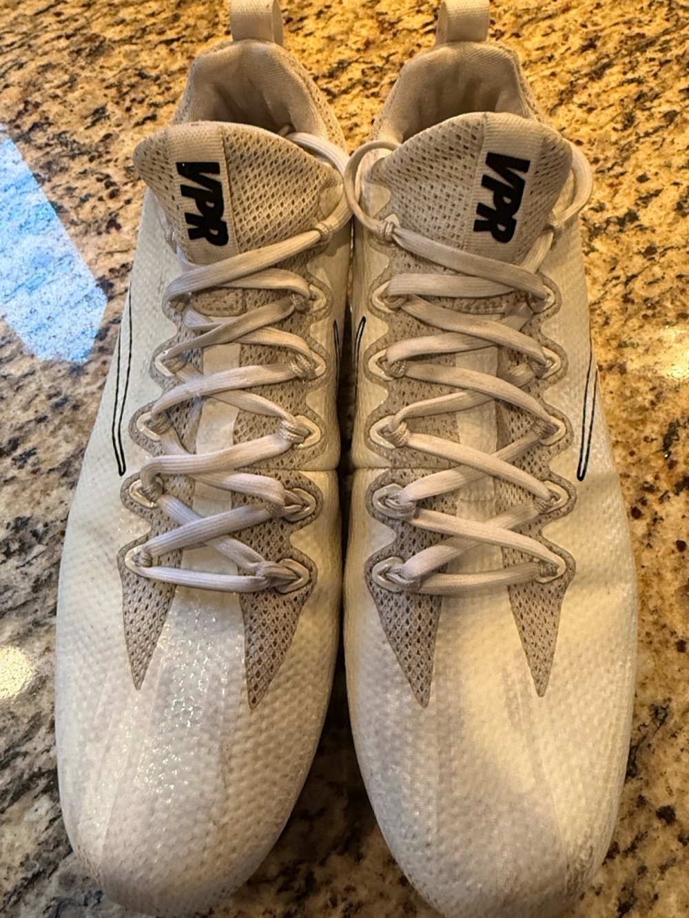 NIKE VPR CLEATS MENS 9.5